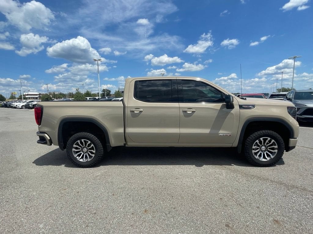 2022 GMC Sierra 1500 AT4