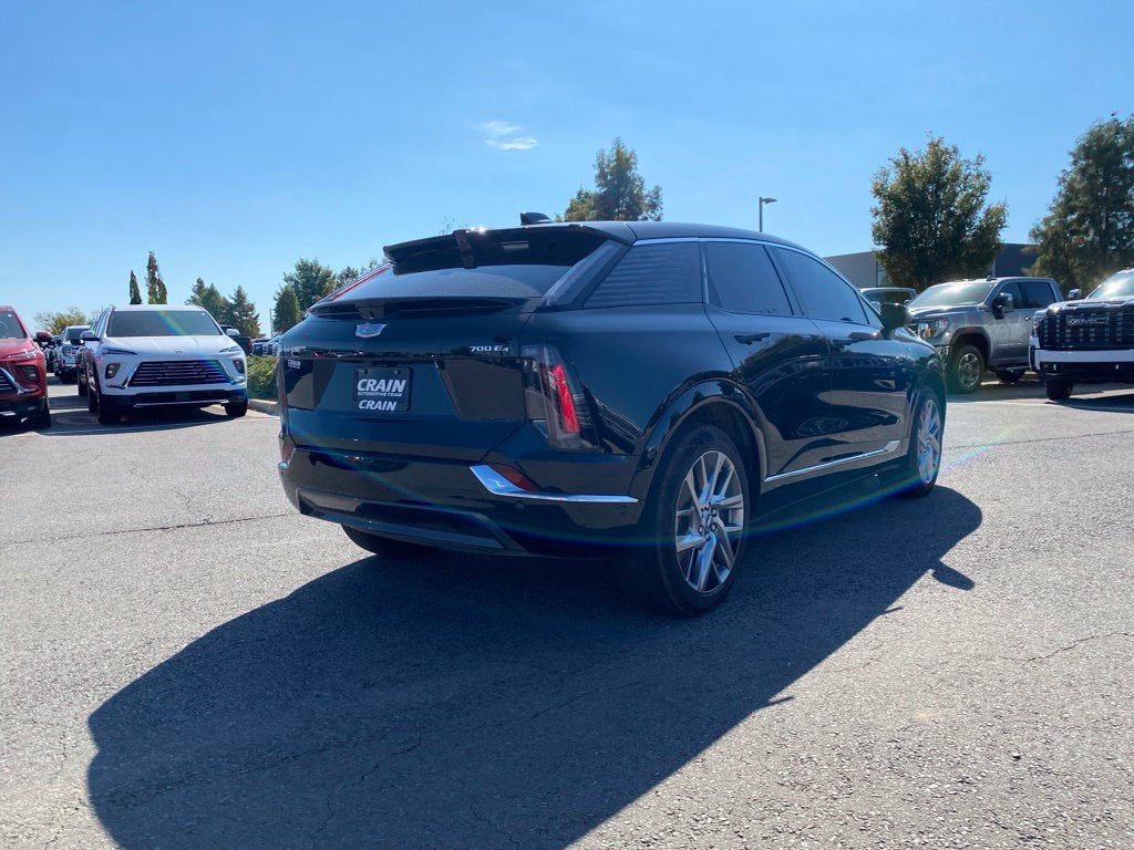 2026 Cadillac OPTIQ Luxury