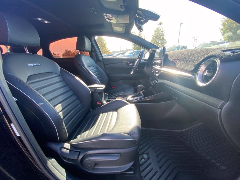 2022 Kia Forte GT-Line