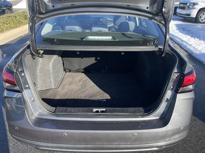 2023 Nissan Versa SR