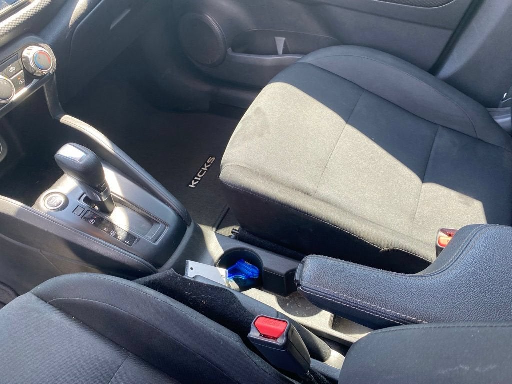 2023 Nissan Kicks S