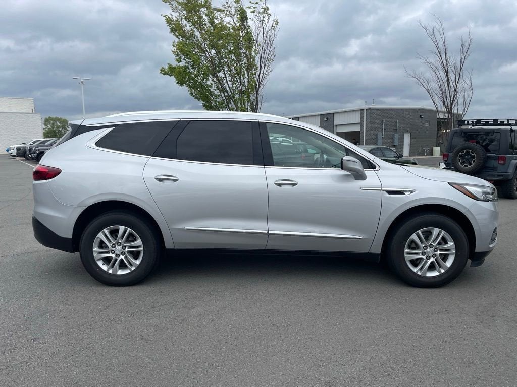 2021 Buick Enclave Essence