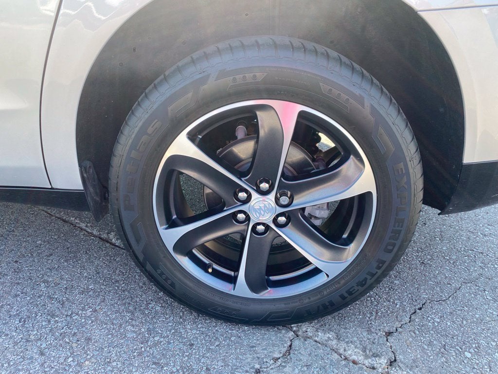 2022 Buick Enclave Essence