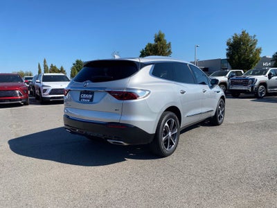 2022 Buick Enclave Essence