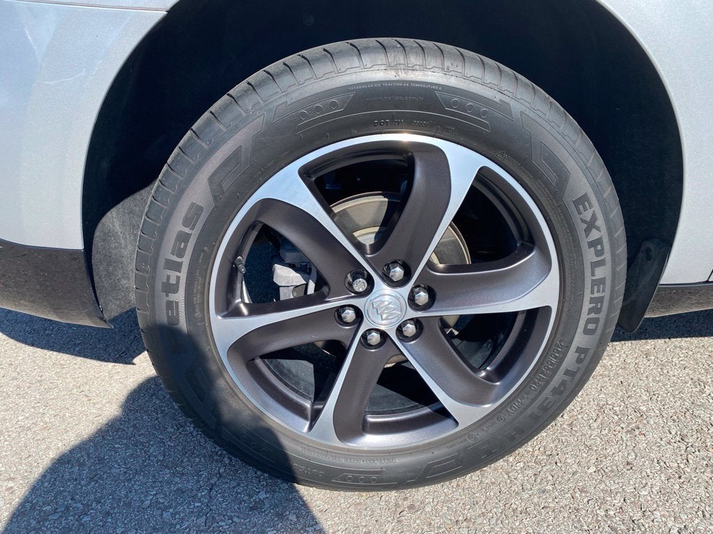2022 Buick Enclave Essence