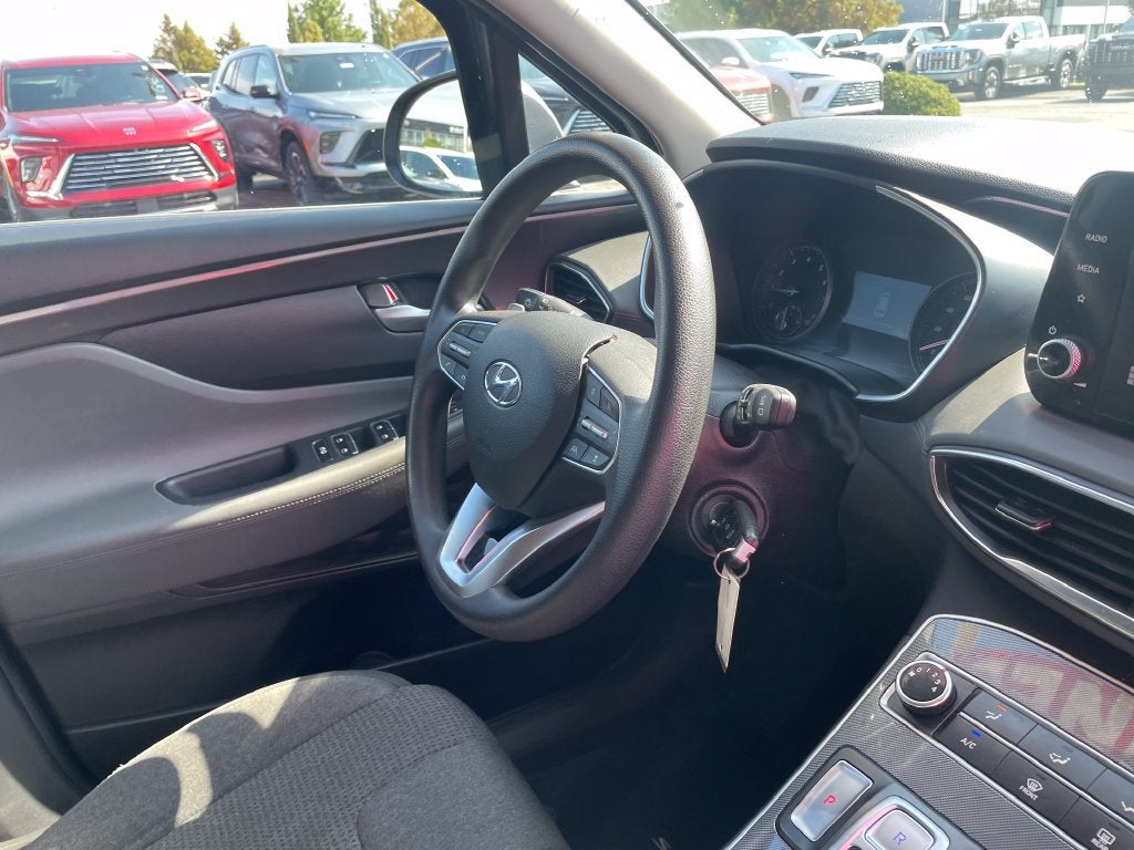 2023 Hyundai SANTA FE SE