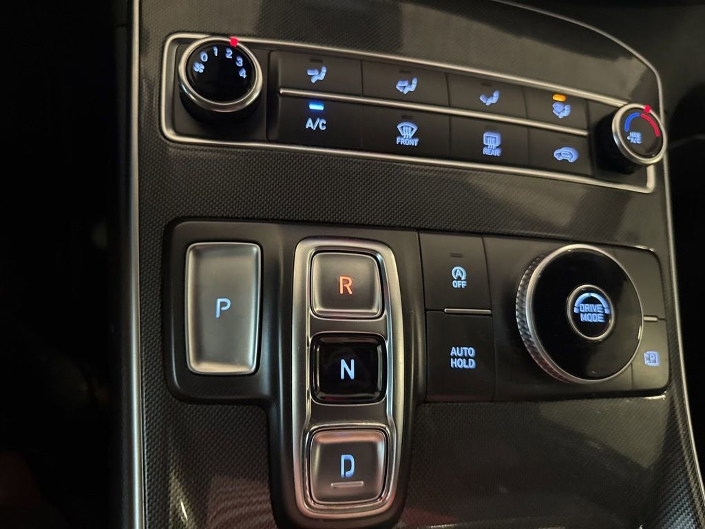 2021 Hyundai SANTA FE SE