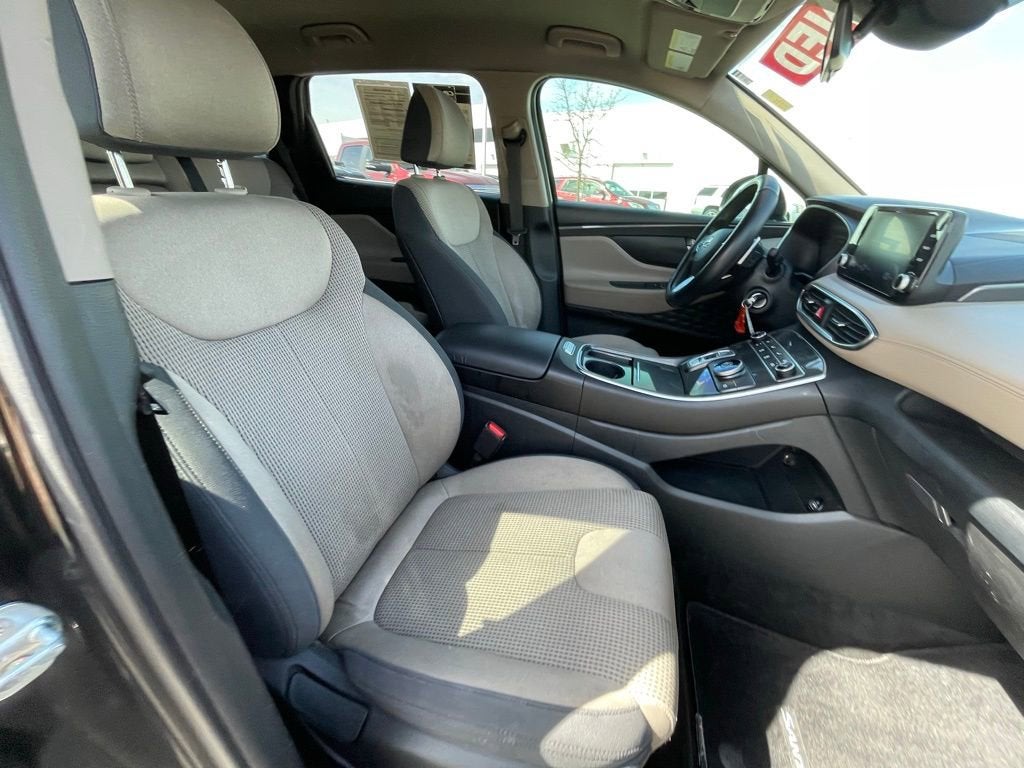 2021 Hyundai SANTA FE SE