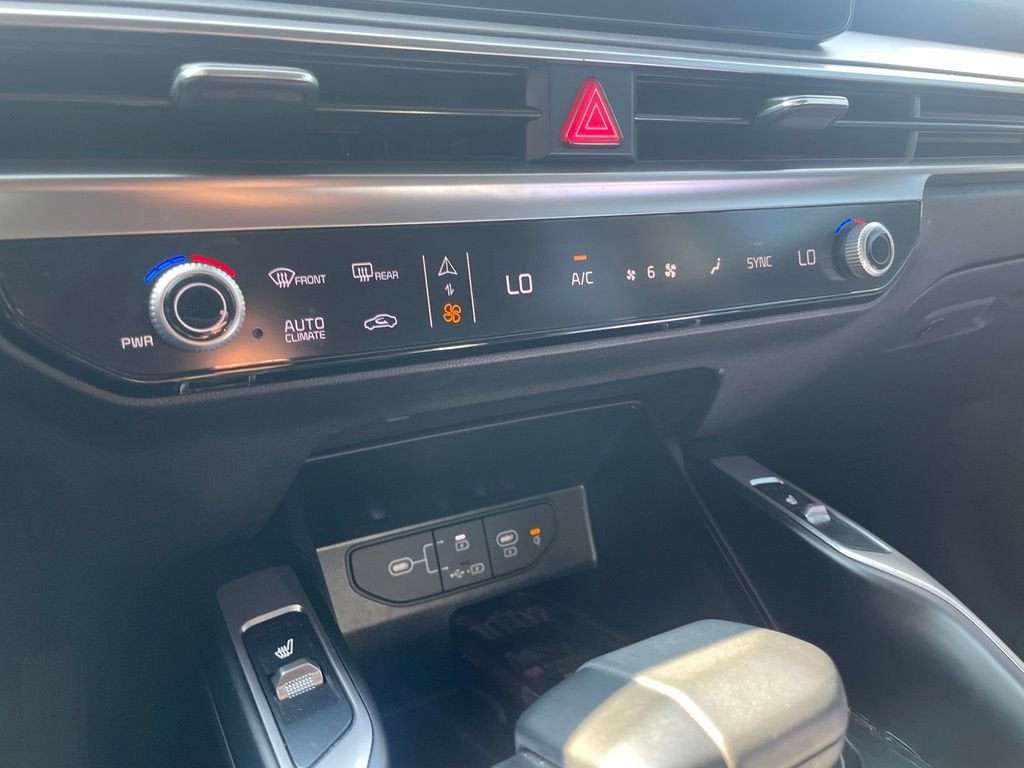 2025 Kia Sorento X-Line EX