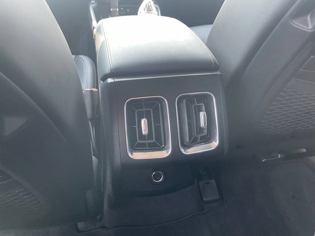 2025 Kia Sorento X-Line EX