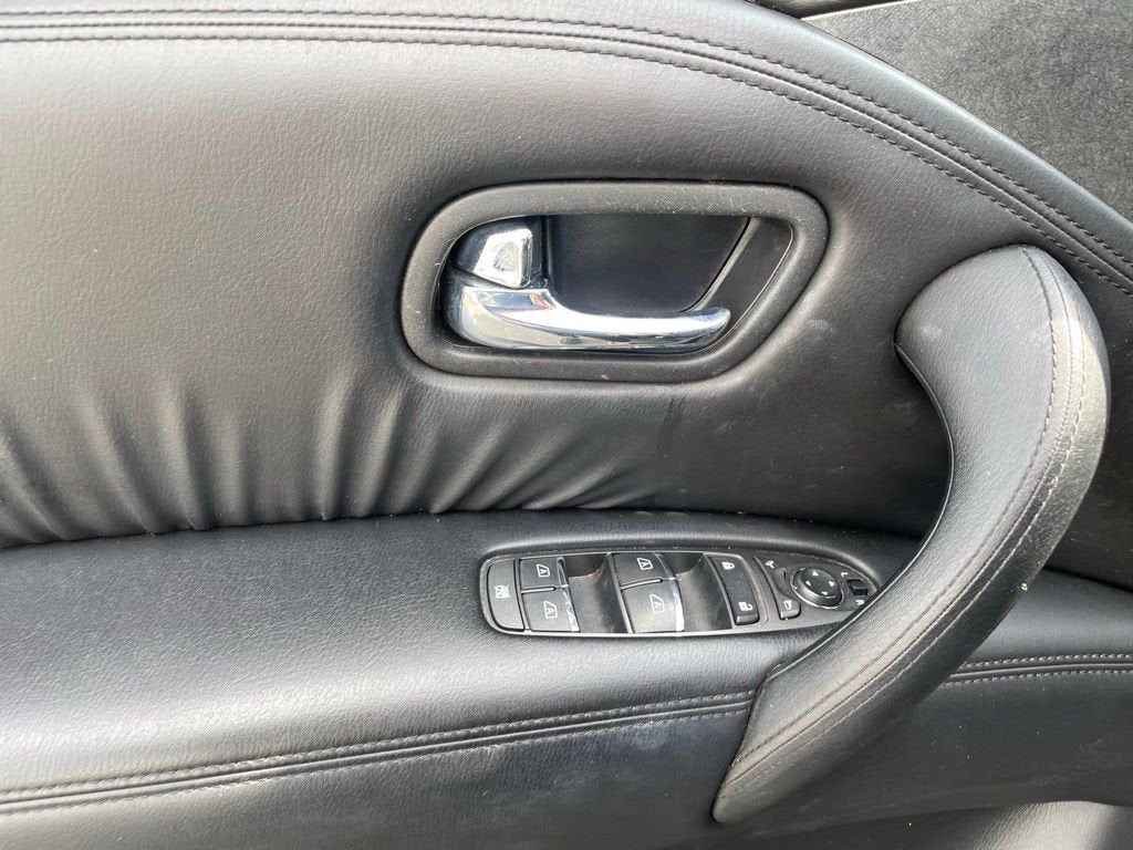 2023 Nissan Armada SV