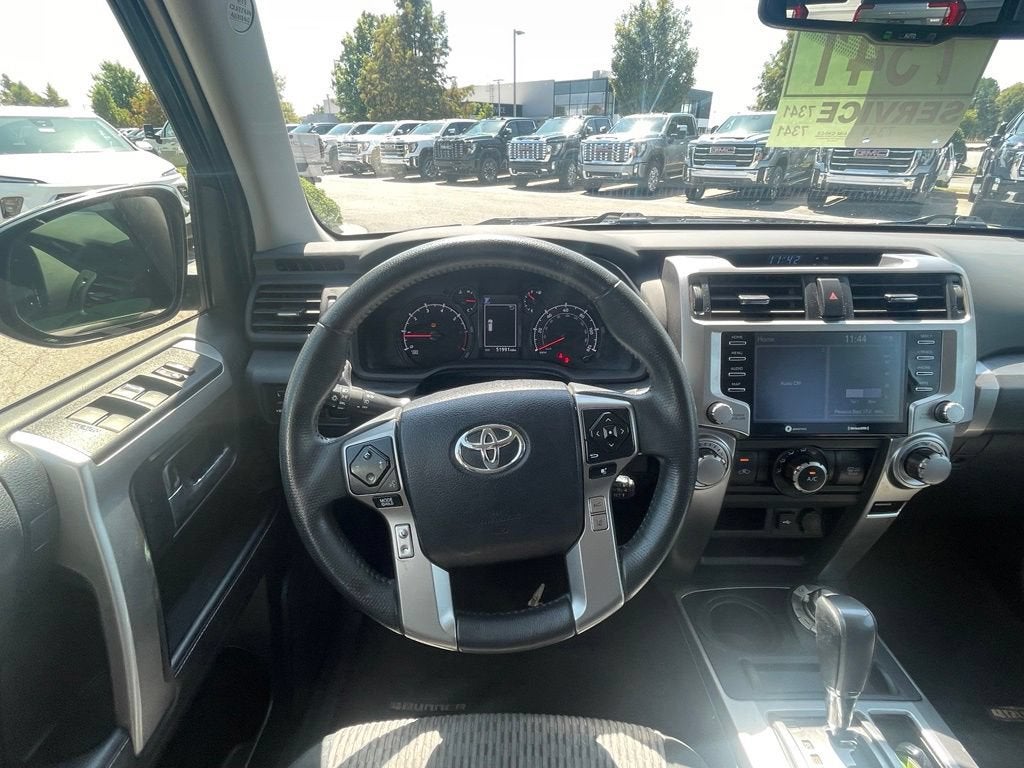 2024 Toyota 4Runner SR5