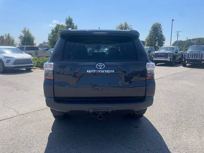 2024 Toyota 4Runner SR5