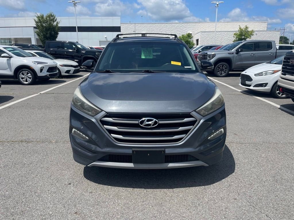 2017 Hyundai TUCSON Night