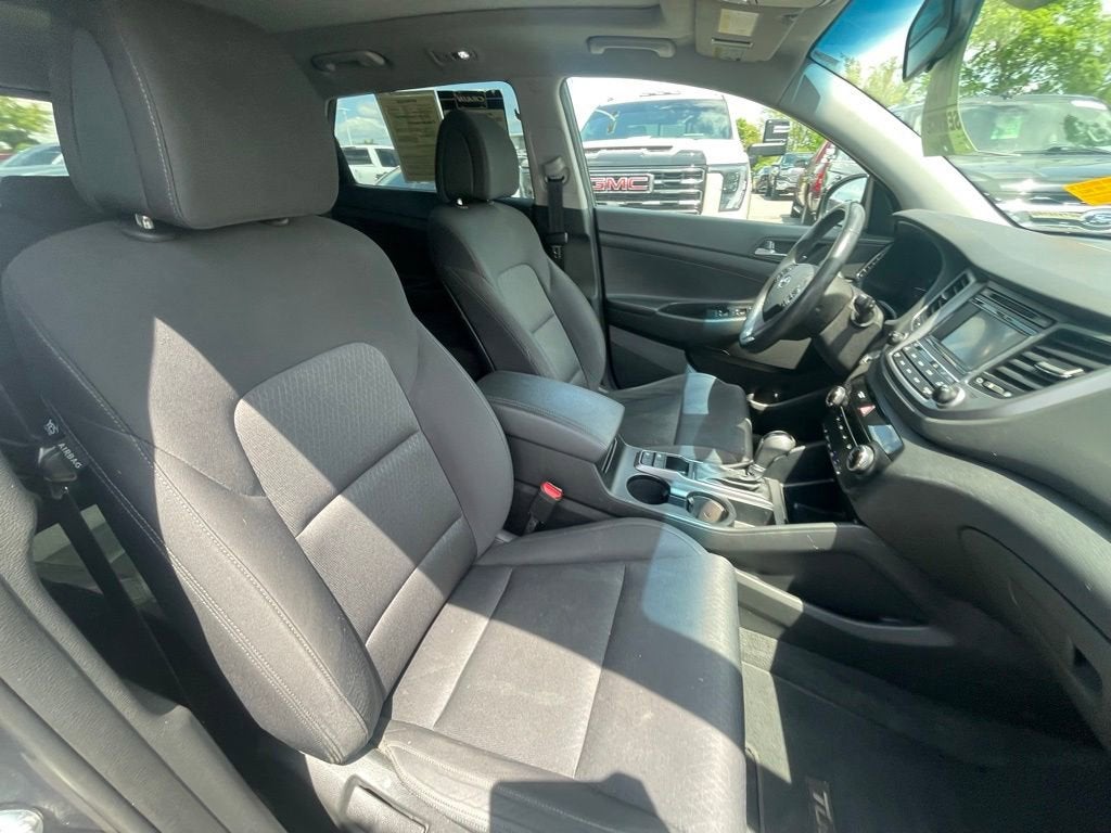 2017 Hyundai TUCSON Night