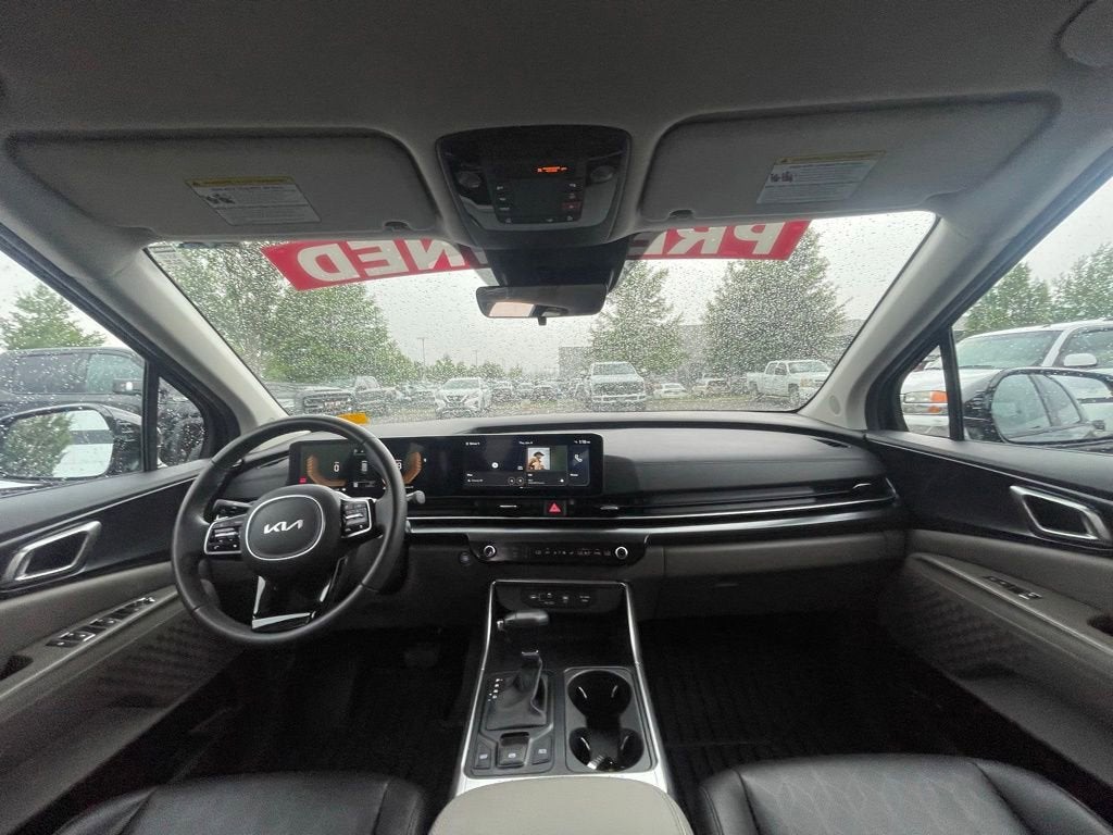2025 Kia Carnival LXS