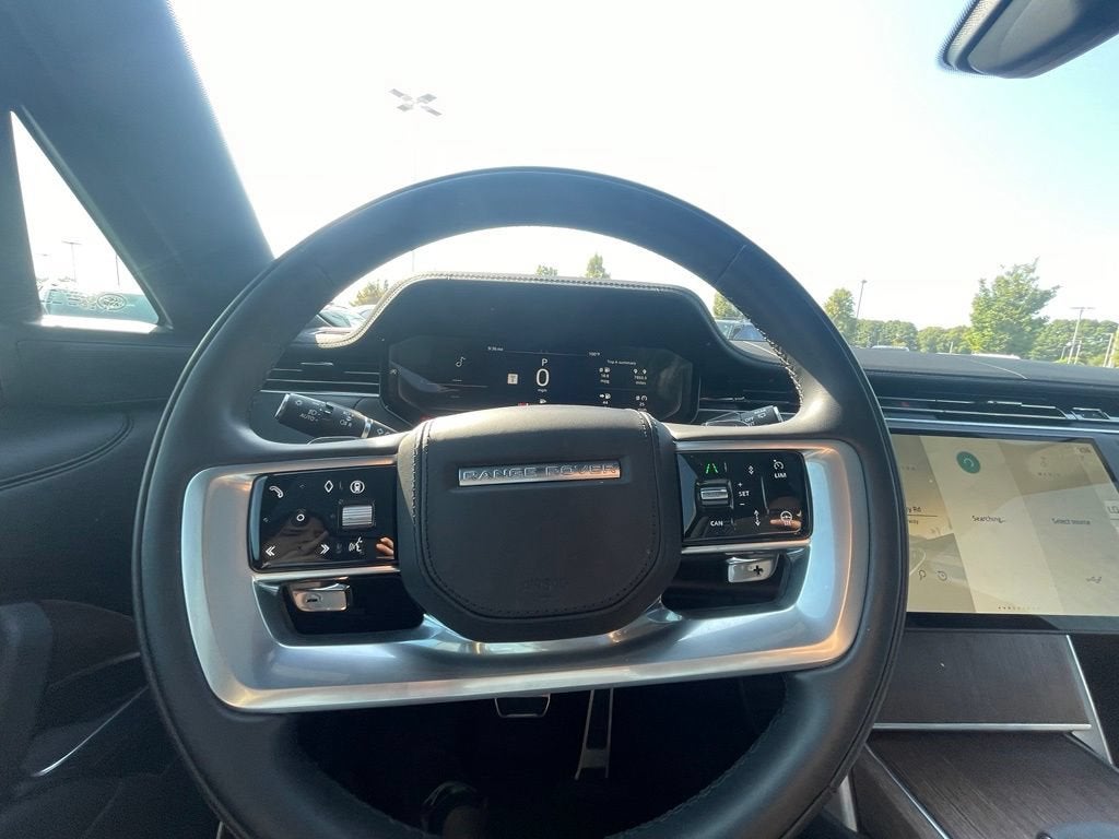 2025 Land Rover Range Rover SE